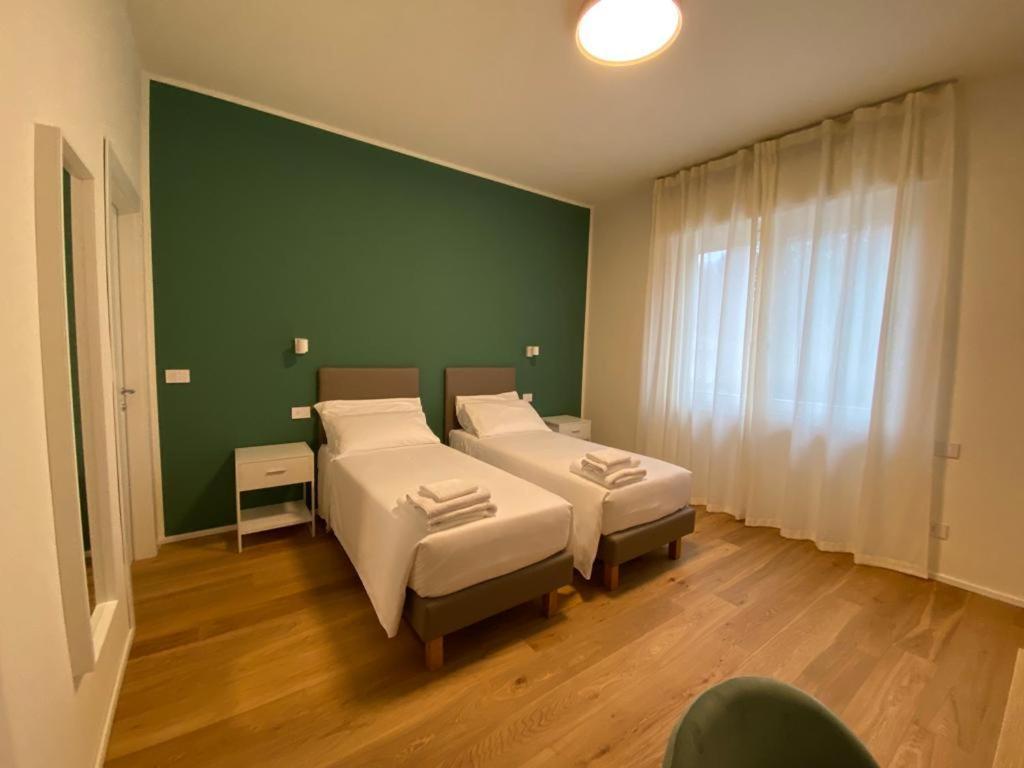 Foresteria Dansi Varese Luaran gambar